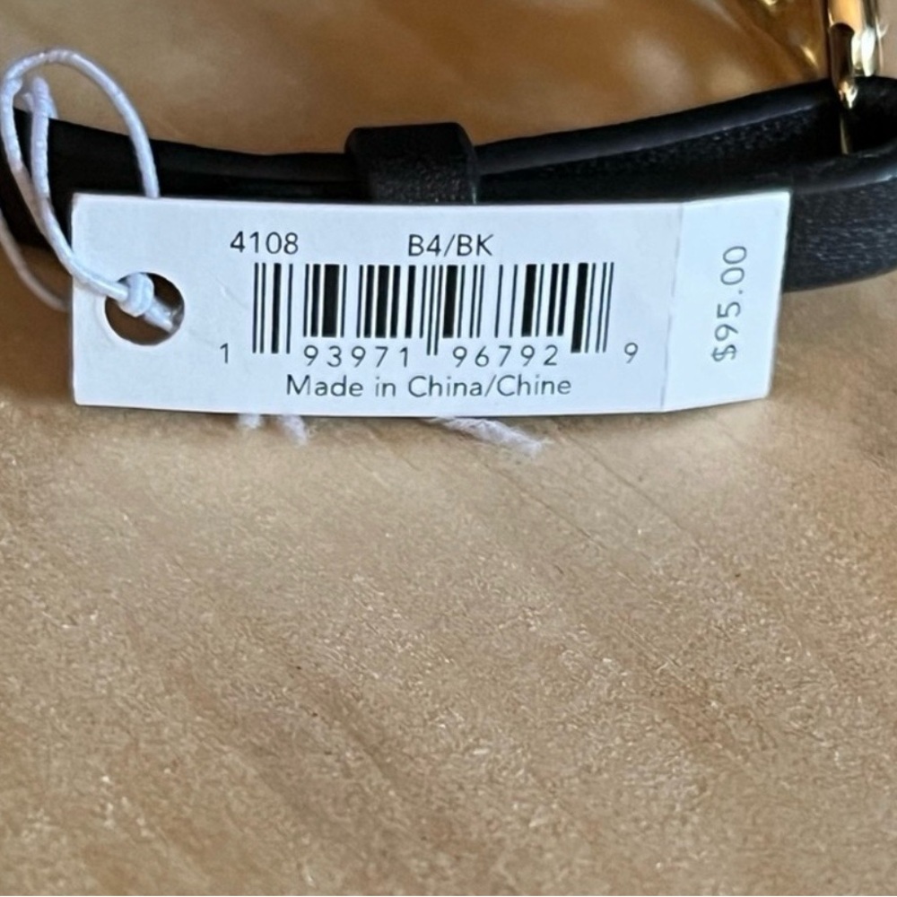 NWT Coach Carriage Black Leather and Gold Bracelet, gorgeous 🌹 - Picture 5 of 8
